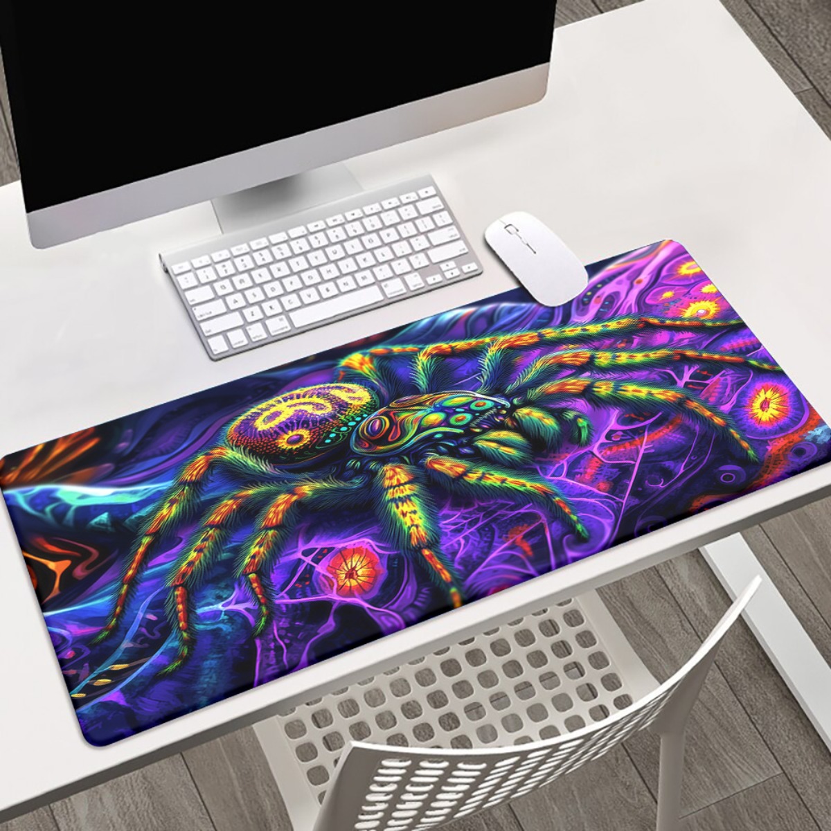 Brand Vibrant Spider Mousepad  - Gaming Accessories Brands ulasan dan harga