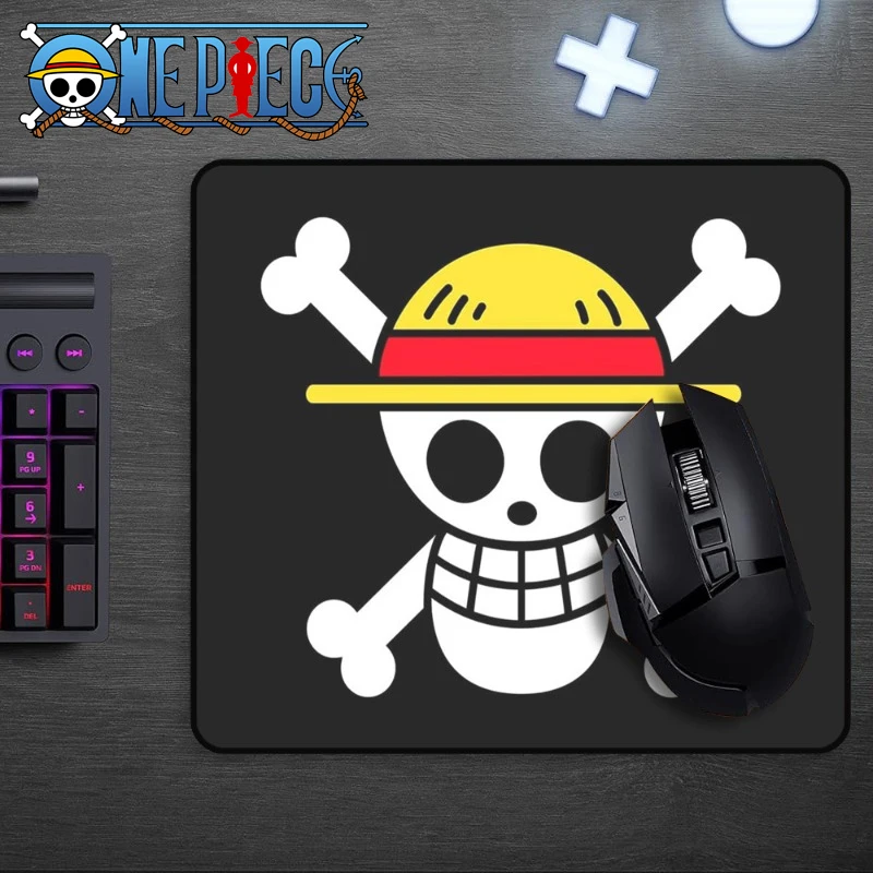 Cartoon Mouse Pad One Piece An - Gaming Accessories Cute ulasan dan harga